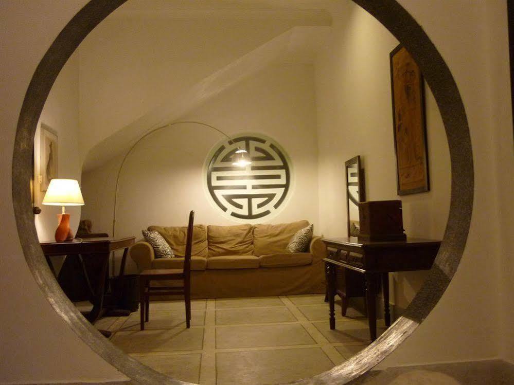 Mango Bellana Boutique Hotel Phnom Penh Extérieur photo